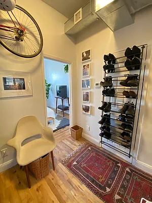 Rented by The Brokerage Group LLC | media 43