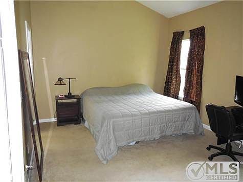 4th image of 1227 Kelly Ct