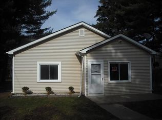 18989 29 Mile Rd, Ray, MI 48096