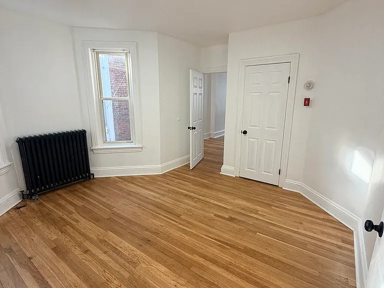 279 Spring St #2 — Photo 8