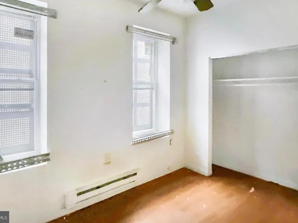 2130 N 19th St, Philadelphia, PA 19121