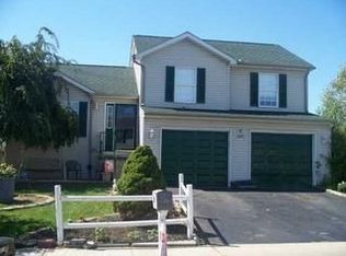 2627 Imperial Way Dr, Grove City, OH 43123 | Zillow