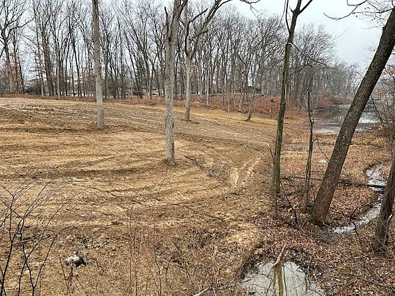 5th image of 15205 N Siemer Rd