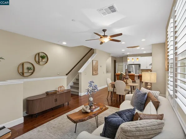 1509 Trailside Cir, Concord, CA 94518