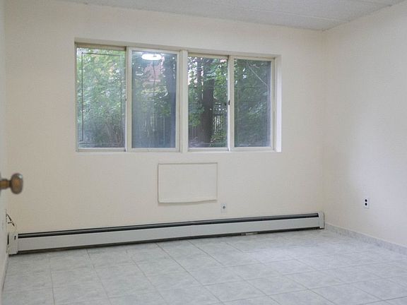 4th image of 3555 86th St APT 1F