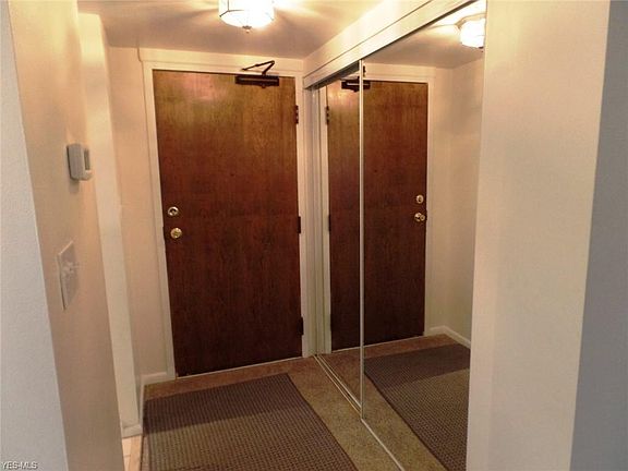 2nd image of 6330 Greenwood Pkwy APT 405