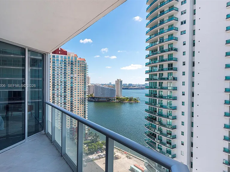 1300 Brickell Bay Dr #2509 — Photo 7