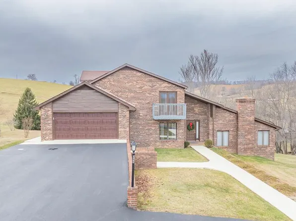 245 Deel St, Lebanon, VA 24266