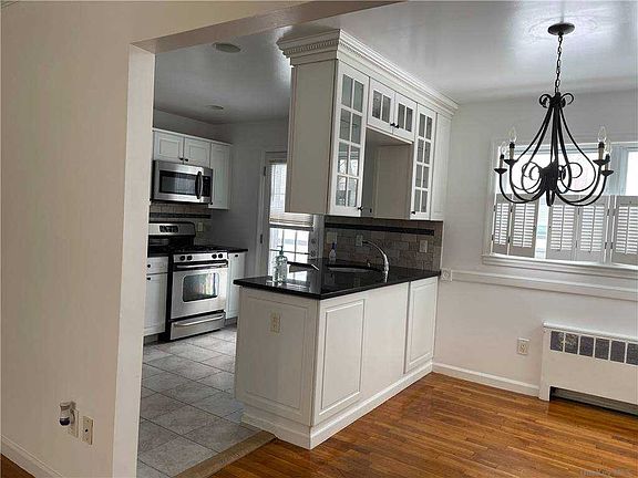 4th image of 118 Lincoln St #1