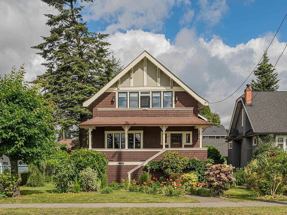 1st image of 819 8th Ave