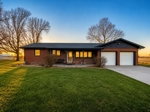 8111 N Buhler Rd, Buhler, KS 67522
