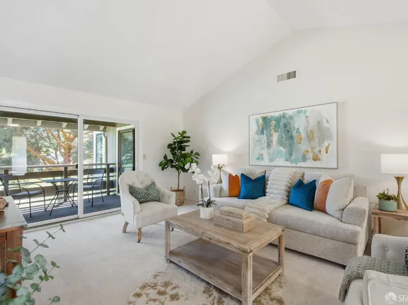 3136 Rossmoor Pkwy APT 5, Walnut Creek, CA 94595
