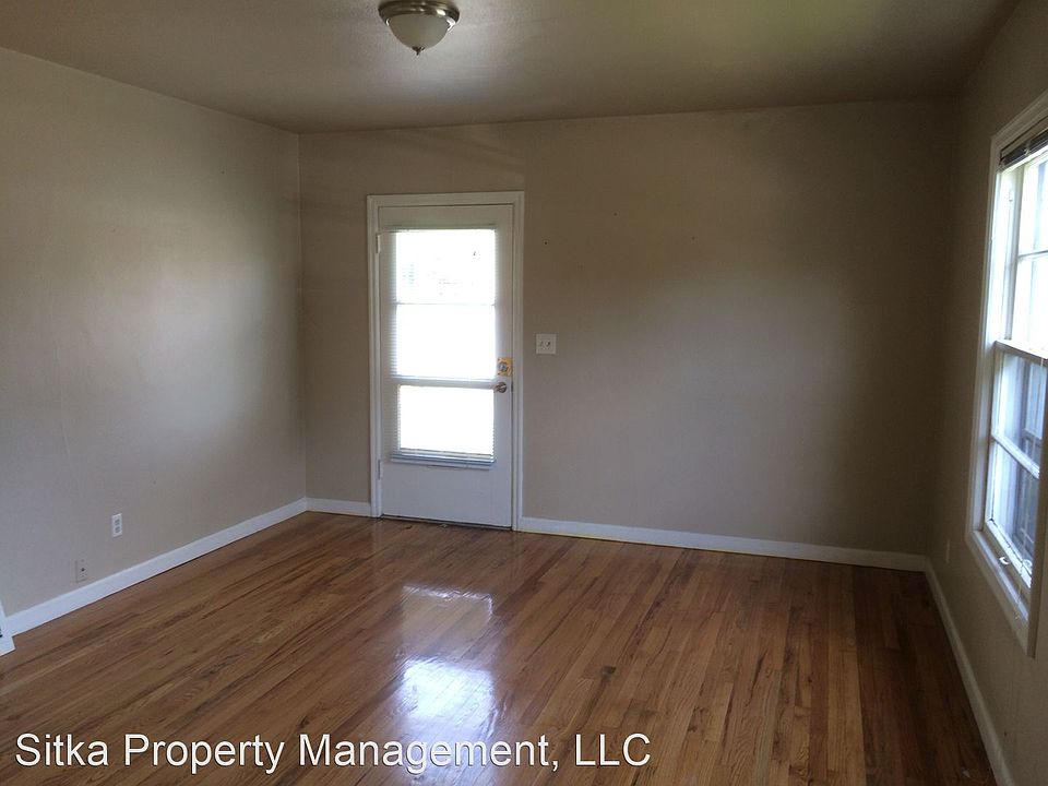 Blan1406 - 1406 N Blandena St Portland OR | Zillow