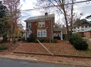 513 14th St NW, Charlottesville, VA 22903