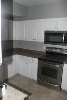5578 Metrowest Blvd #201