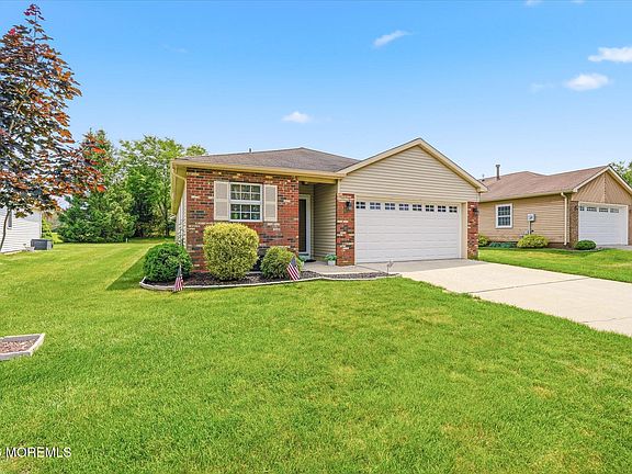 4th image of 2187 Agincourt Road