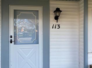 113 Windsorshire Dr, Rochester, NY 14624