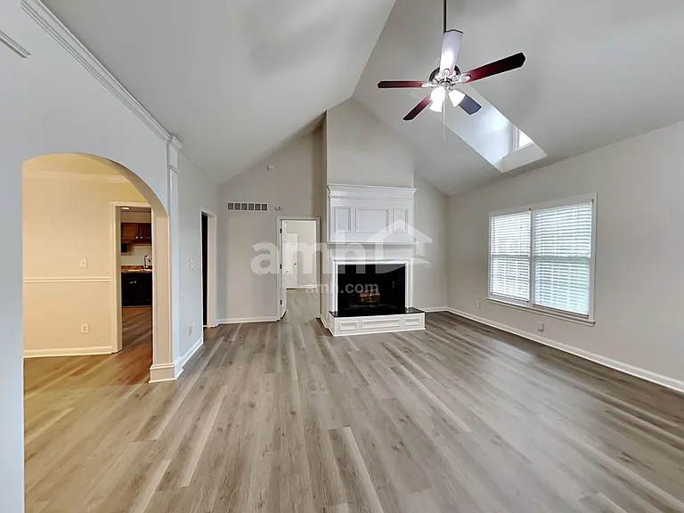 321 Winchester Way — Photo 8