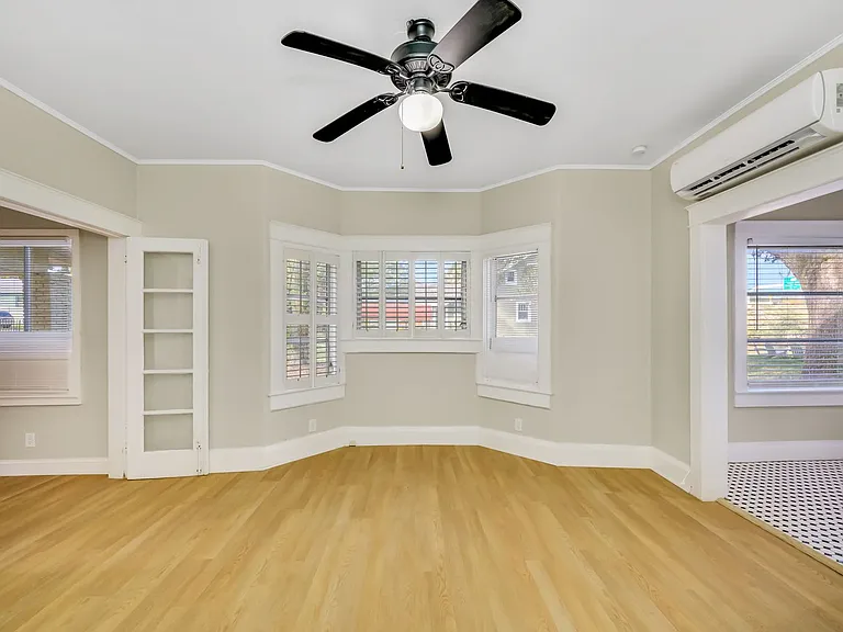 708 E Hollywood St — Photo 12