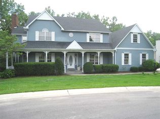 1027 Bowdoin Dr, Mishawaka, IN 46544