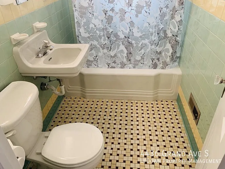 4436 Grand Ave S — Photo 11