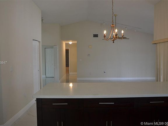 2nd image of 15025 Brighton Ln