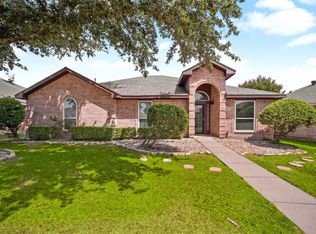 431 Overland Trl, Cedar Hill, TX 75104