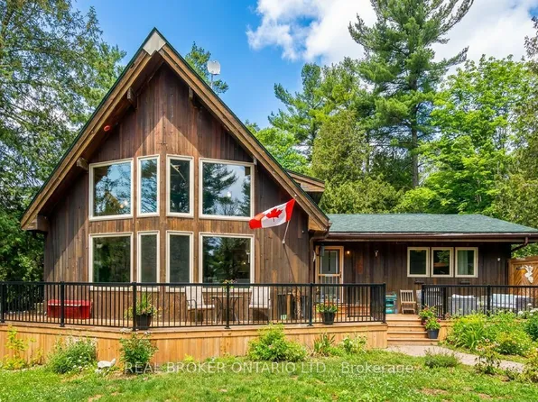 1 Woodland Dr, McNab/braeside, ON K0A 1G0
