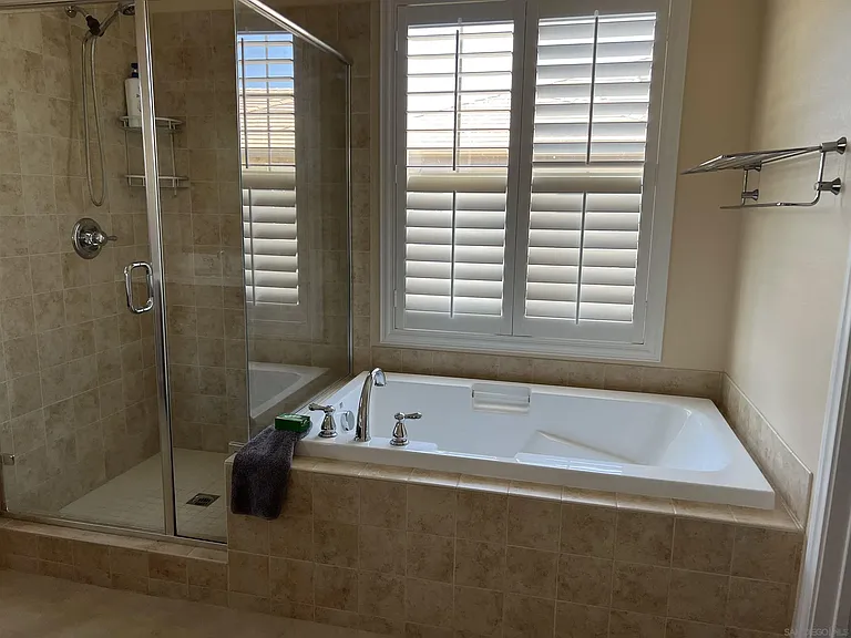 10637 Golden Willow Trl — Photo 23