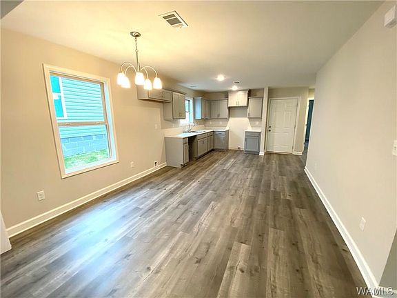 4th image of 108 Wexford Way