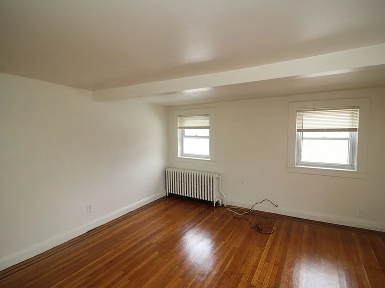 912 Saint Paul St. — Photo 9