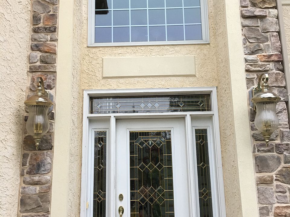 1st image of 3141 Old Carriage Dr