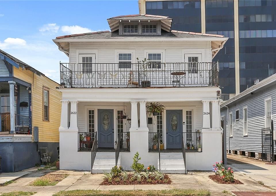 1st image of 2622-24 General Pershing St