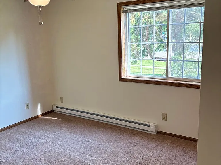 Pineview — Photo 37