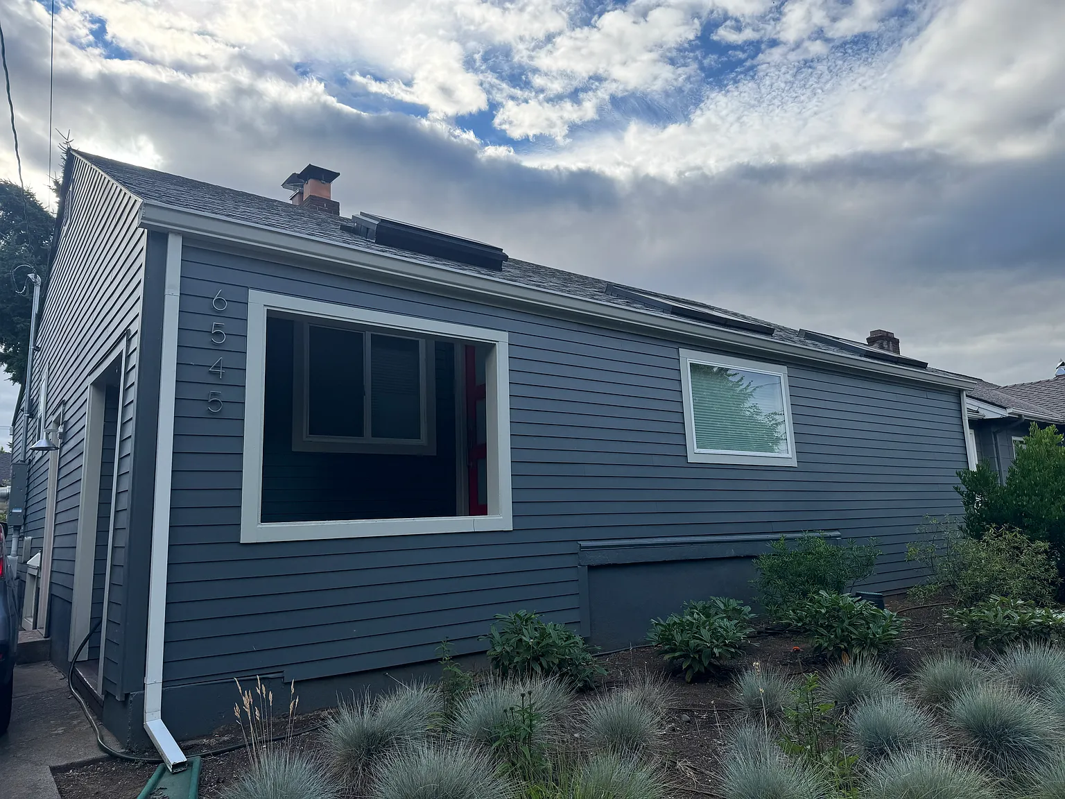 2 bed, 1250 sqft, $2,400 — Photo 2