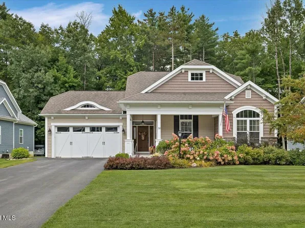 38 Admirals Way, Malta, NY 12020