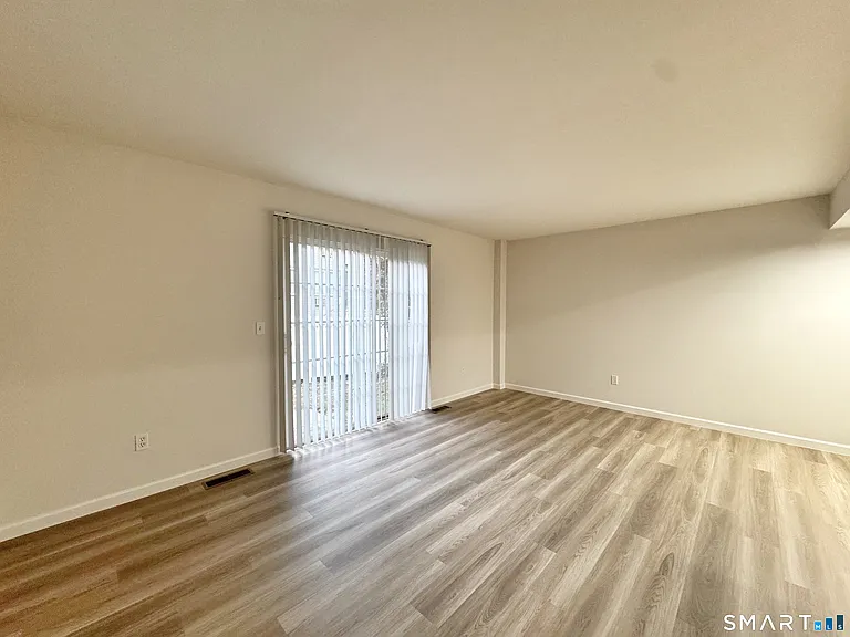 22 Ferris Ave #8 — Photo 2