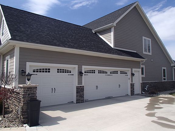 3 car garage