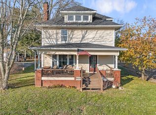 703 30th St NW, Canton, OH 44709