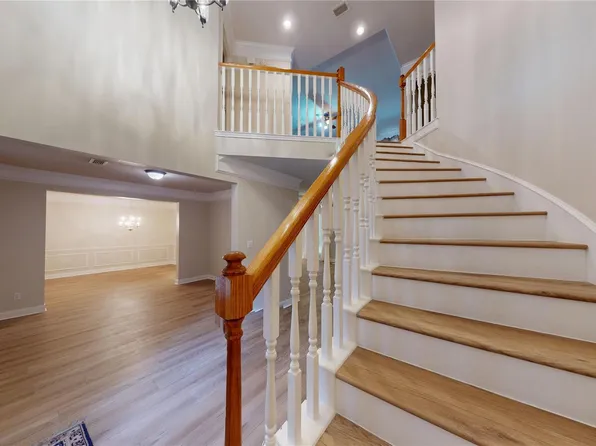 16215 Willowpark Dr, Tomball, TX 77377