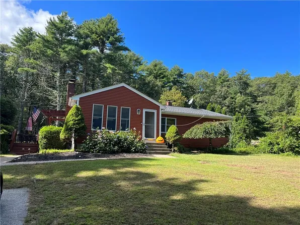 702 Gardner Rd, Exeter, RI 02822