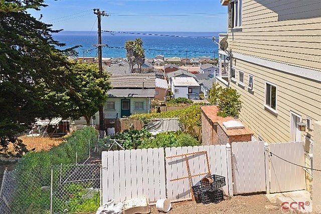 2nd image of 2788 Richard Ave