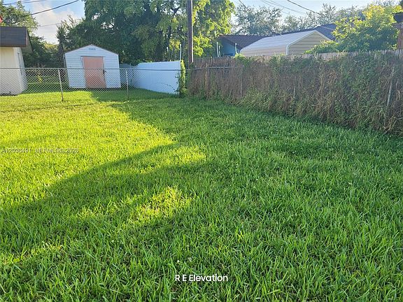 5th image of 1110 NW 6th Ave