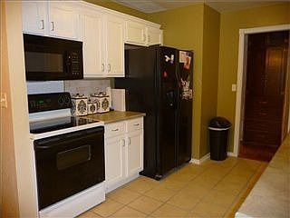 5th image of 210 Dianna Dr