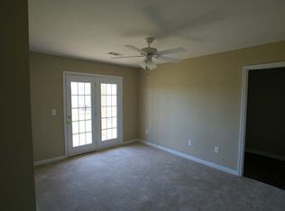 992 Saint Andrews Ln, Starkville, MS 39759