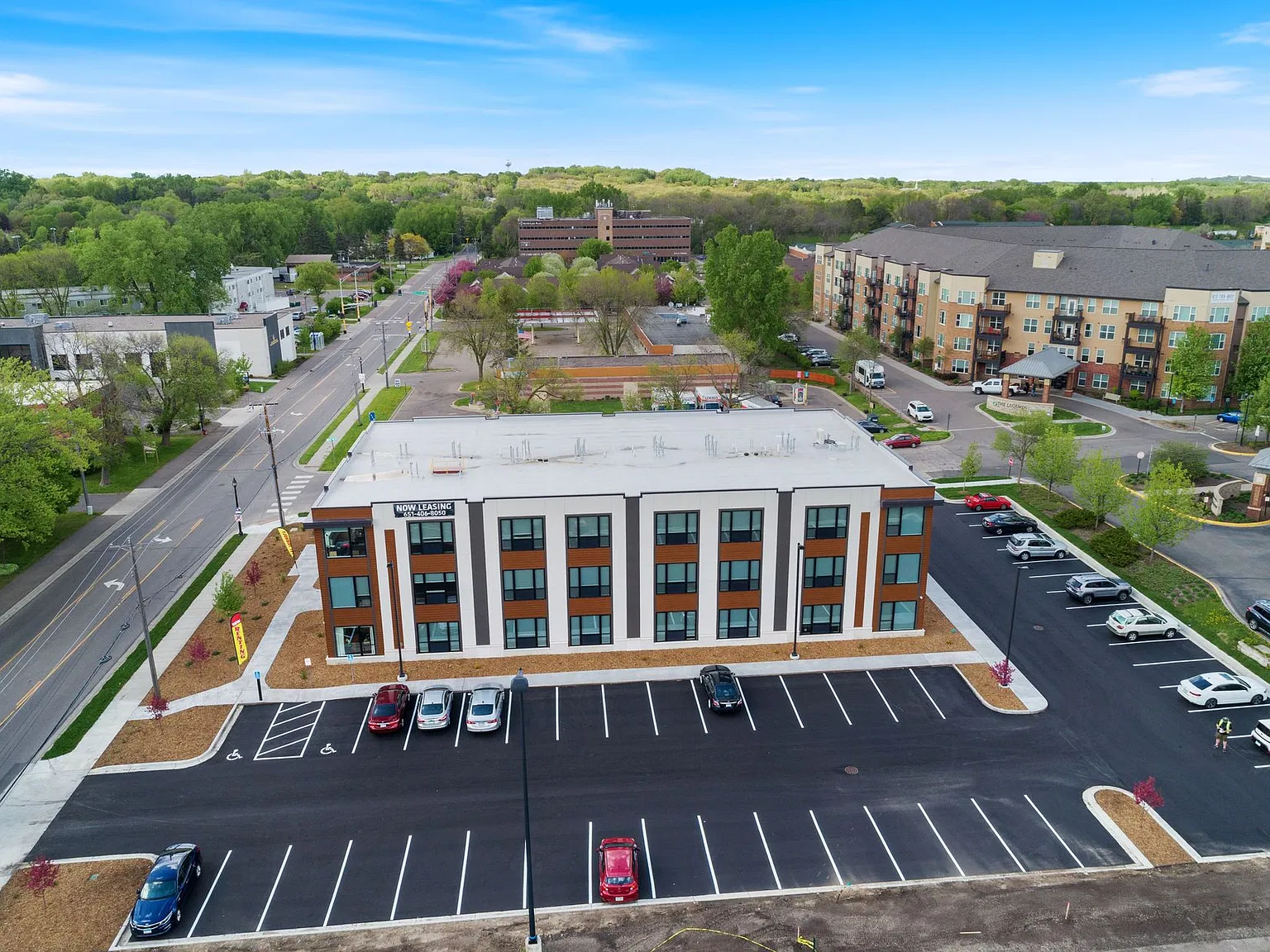3725 Stinson Apartments - NOW LEASING! — Photo 3