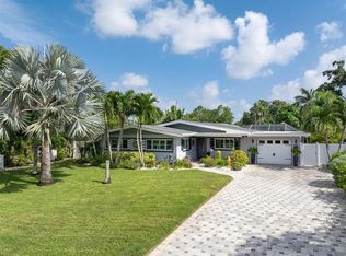 37 Southwind Dr, Largo, FL 33770