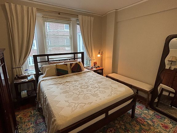 5th image of 9 Craigie Cir #43