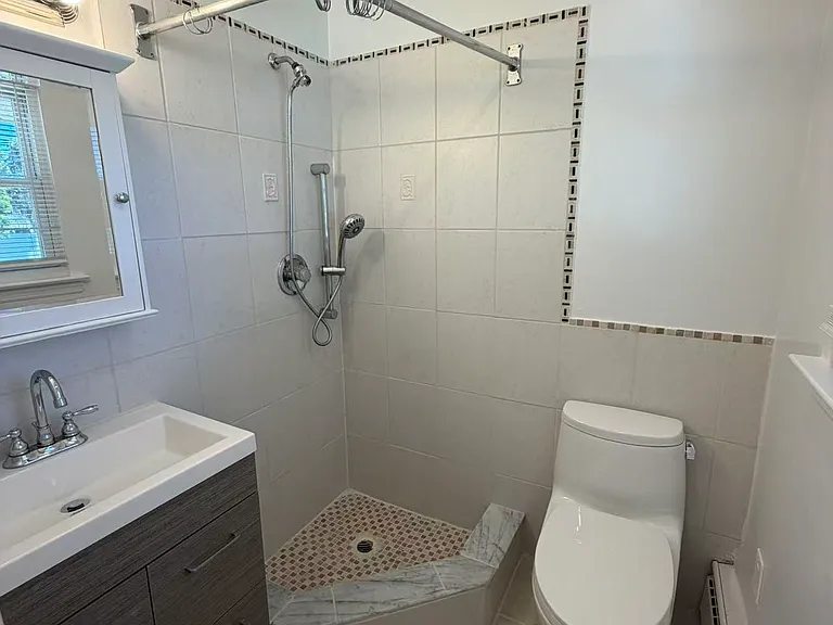 106 Robbins Ln — Photo 14