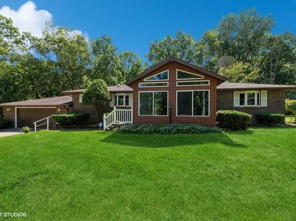 77 N 325 W, Valparaiso, IN 46385